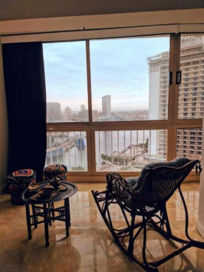 Central Apartment with a Panoramic View over Cairo